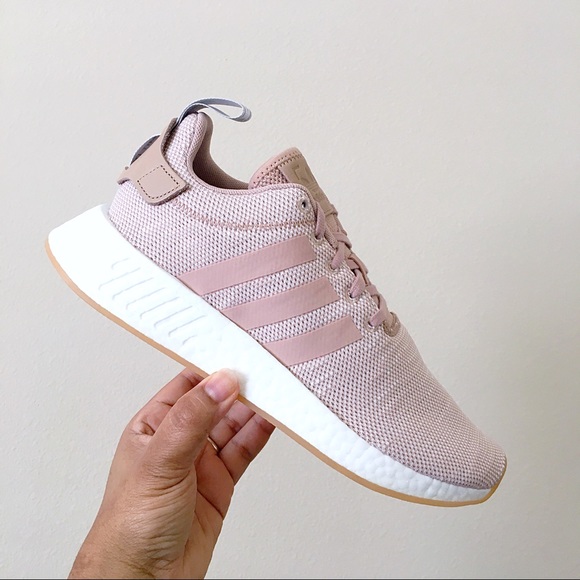 nmd r2 tan